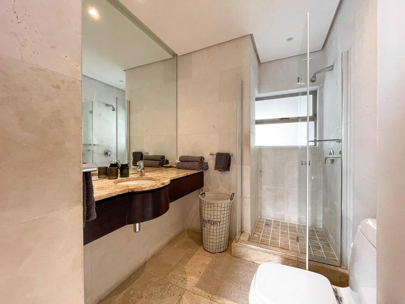 To Let 2 Bedroom Property for Rent in Bantry Bay Western Cape